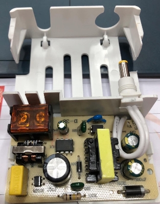 Picture of Power adaptor DC out put 12v 2amp PA-100 Aptech ensure quality