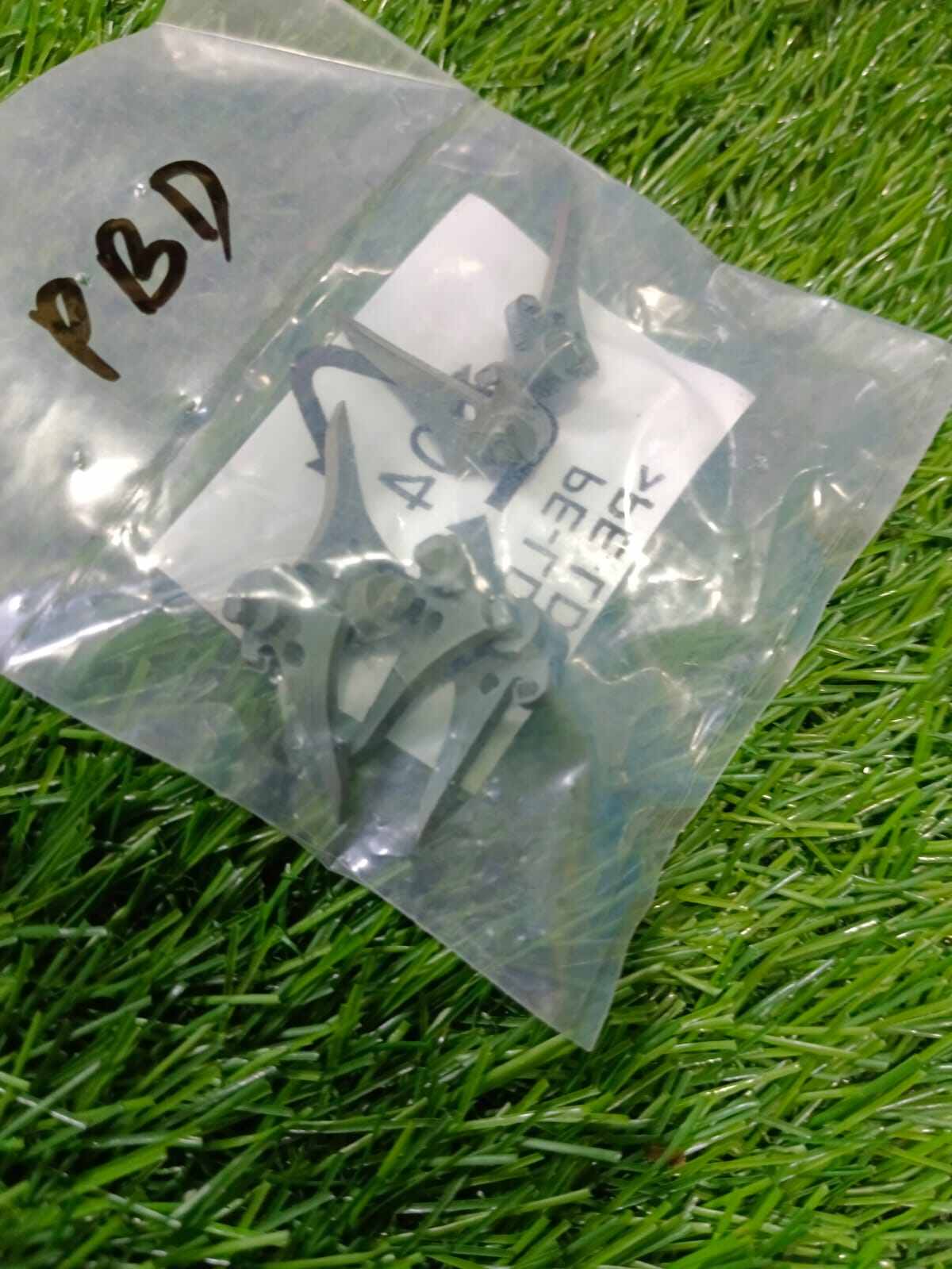 Picture of Scrapper 6Pcs Toshiba E-Studio 282 280 283 166 206 223 224 243 161 ETC model supporters Upper Hit Roller Picker Finger AVAILABLE