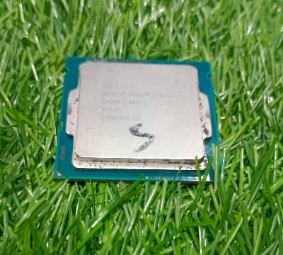 Picture of Pro Ces sor i3 4th generation korean product for 81 85 87 97 etc motherboard supporters