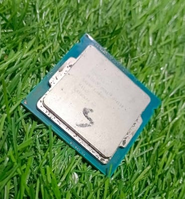 Picture of Pro Ces sor i3 4th generation korean product for 81 85 87 97 etc motherboard supporters