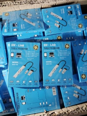 Picture of Type C to USB Hub SN Link china Best quality product for mac phone windows - Black