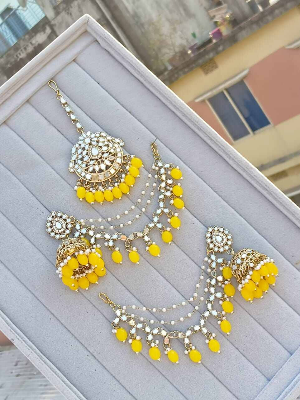 Picture of Indian Jumka Yarring - Ear Ring + Tikli