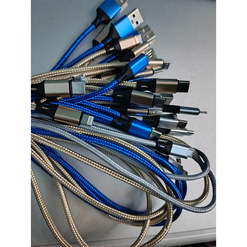 Picture of USB Charger Cable 3 In 1 Fast Charging USB Charger Cable / Fast Charging Data Transfer/Compatible with Micro USB, USB-C/Type-C Devices