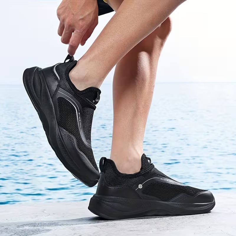 Picture of BONTE Slip-On Running Shoe-Black