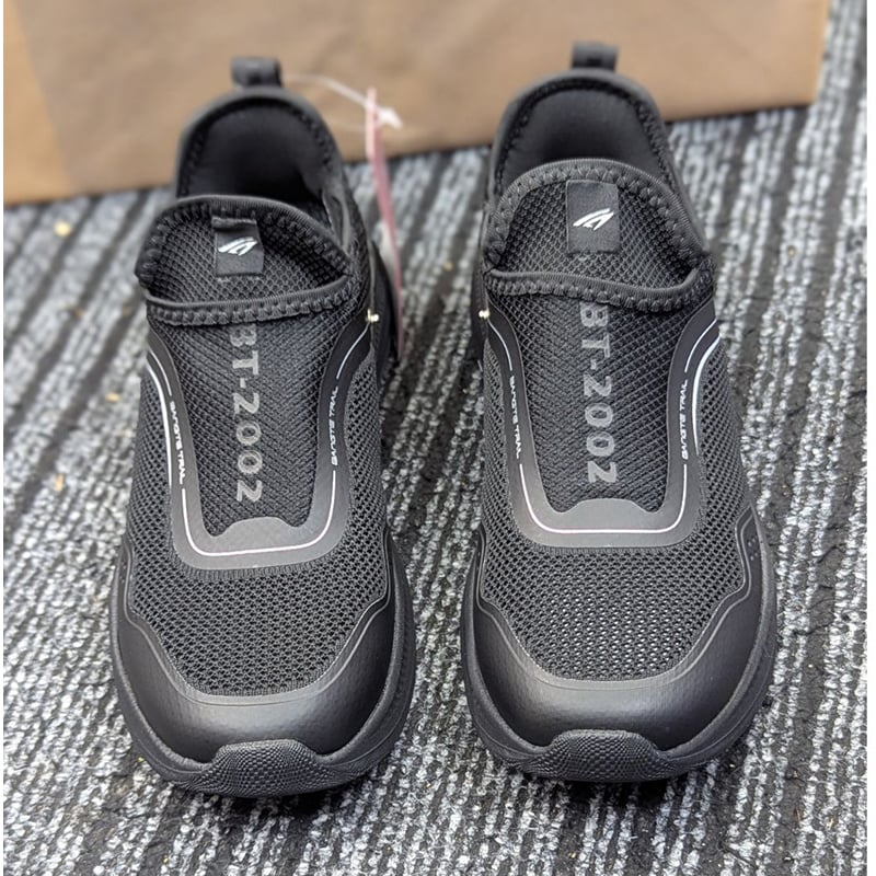 Picture of BONTE Slip-On Running Shoe-Black