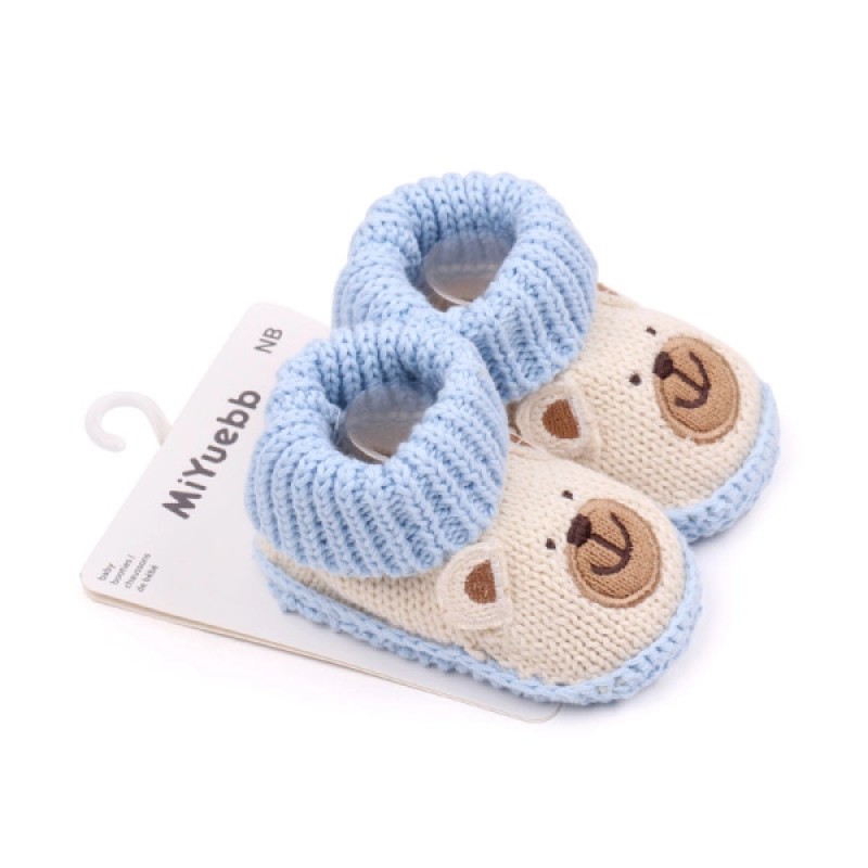 Picture of Wool Knit Baby Shoes Cartoon Animal Pattern Newborn Baby Boys and Girls Warm-White