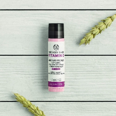 Picture of The Body Shop Vitamin E Moisture-Protect Lip Care SPF 15 PA++