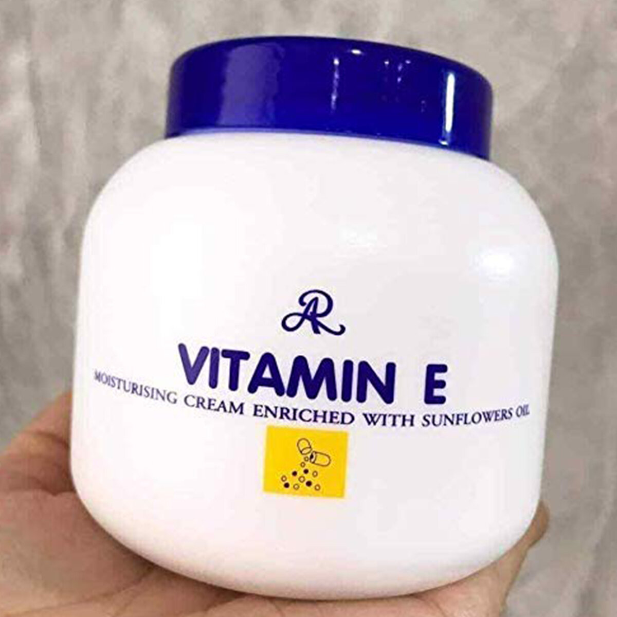 Picture of AR Vitamin E Moisturising Cream Enriched With Sunflower Oil 200g