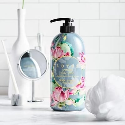 Picture of Jigott Lotus Perfume Body Wash 750ml