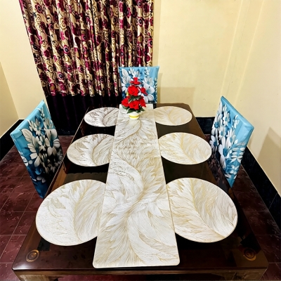Picture of 6 pc mat 1 pc runner Dining Mat (7pc set)