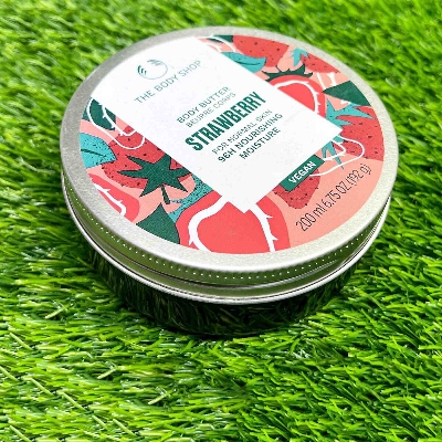 Picture of The Body Shop Strawberry Softening Body Butter - 200ml