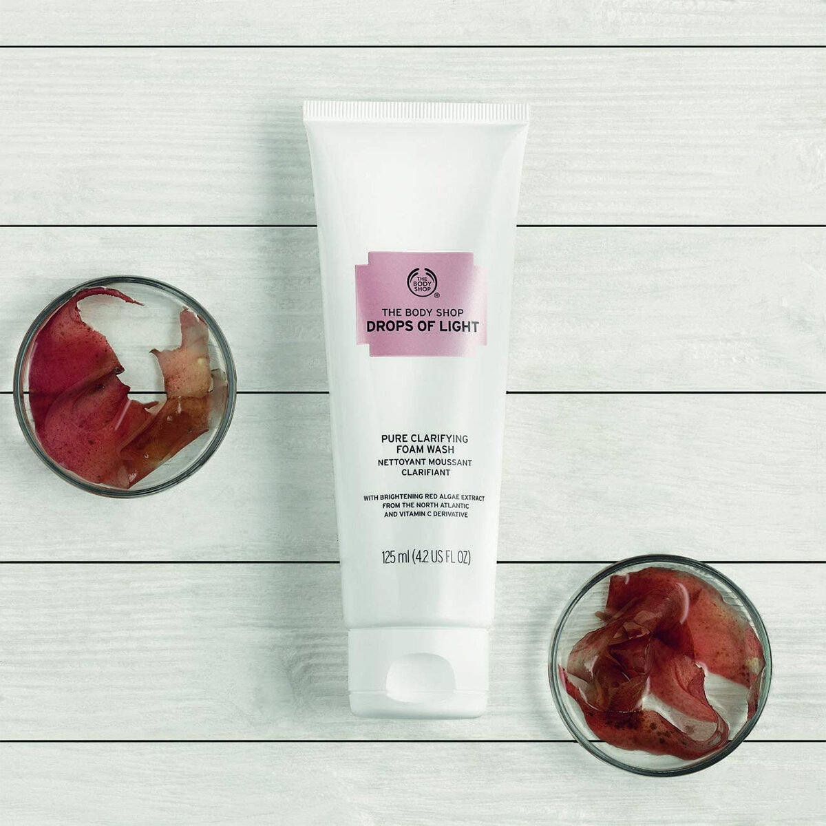 Picture of The Body Shop Drops of Light Brightening Cleansing Foam 125ml