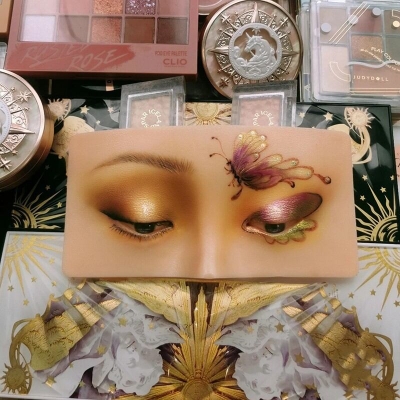 Picture of Reusable 5D Eye Makeup Practice Board