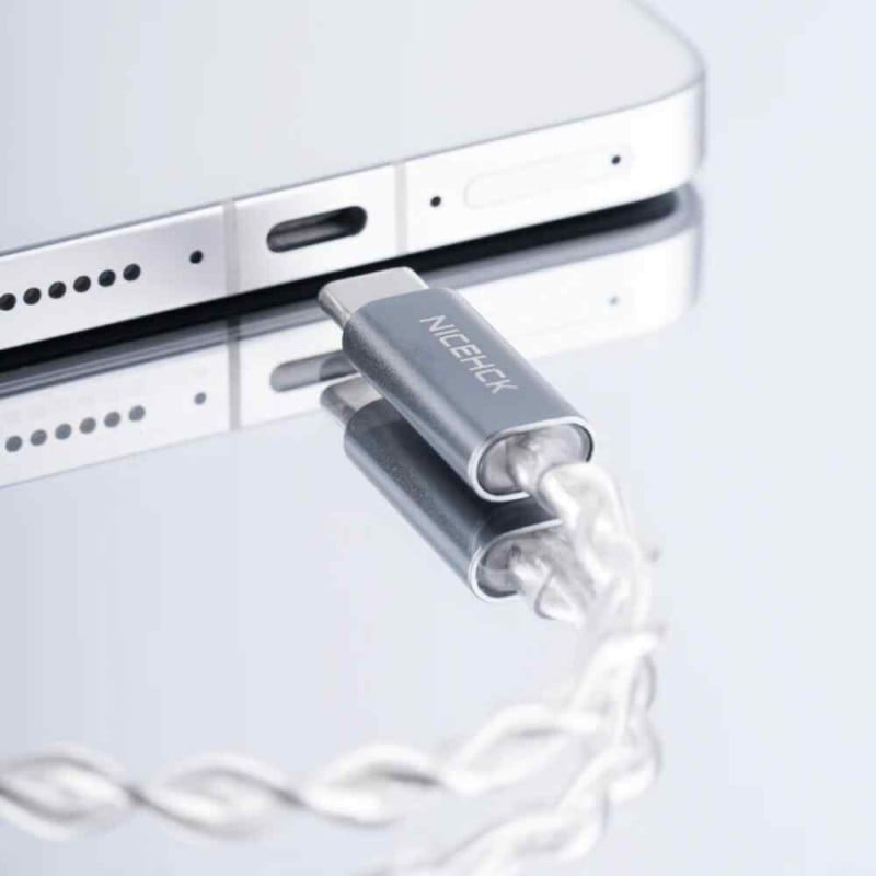 Picture of Nicehck SP4 USB C IEM Cable with Mic White