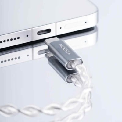 Picture of Nicehck SP4 USB C IEM Cable with Mic White