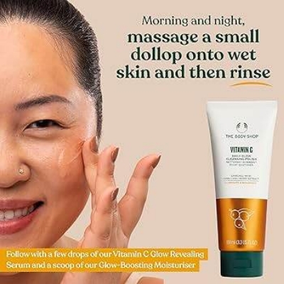 Picture of The Body Shop Vitamin C Face Cleanser & Daily Exfoliating Polish 100ml