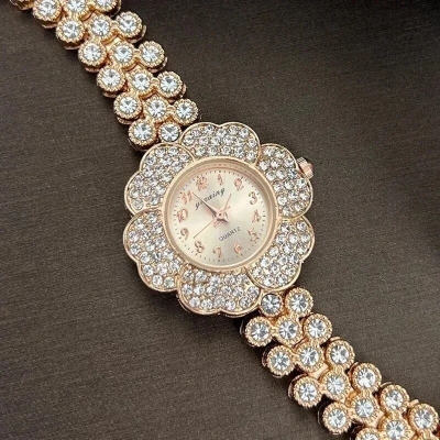 Picture of Brand-designed women's quartz wristwatch with steel strap and luxurious gold gemstone with vintage flowers-Rose Gold