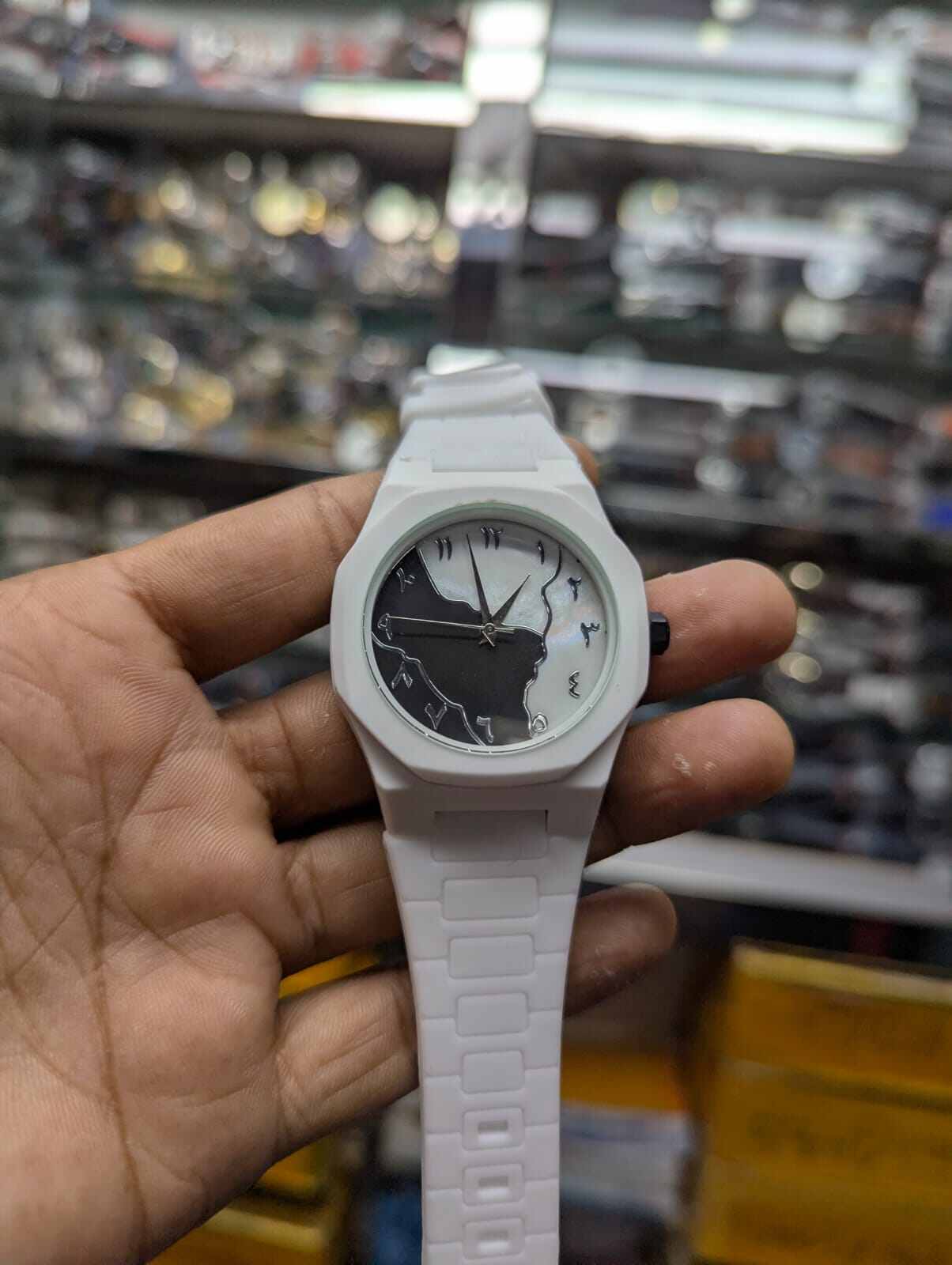 Picture of Inspried bye Arabic Aura Men's watch Quartz movement Polycarbone plastic body original watch with boxWhite black, Black, White