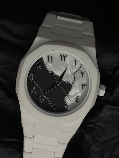 Picture of Inspried bye Arabic Aura Men's watch Quartz movement Polycarbone plastic body original watch with boxWhite black, Black, White
