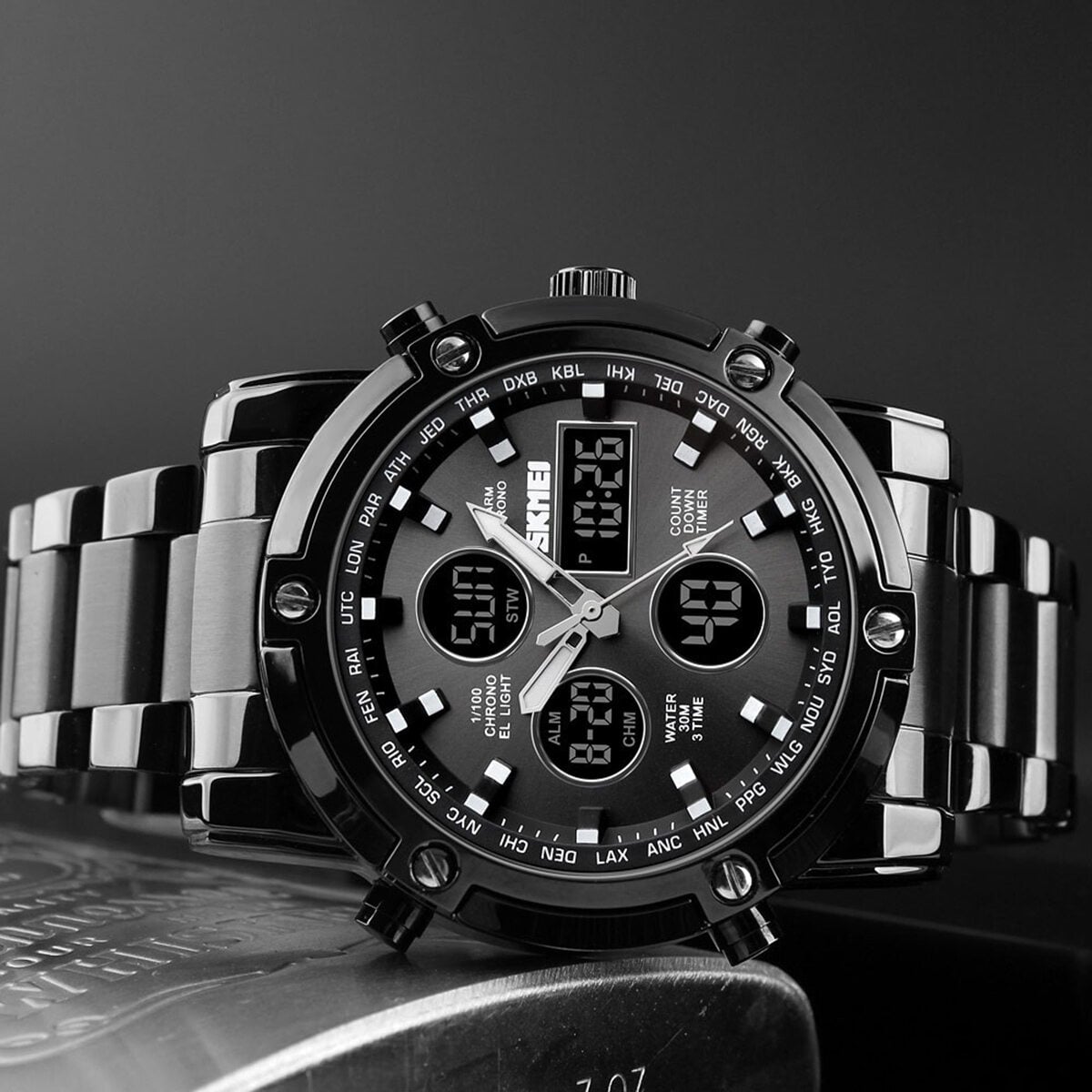 Picture of SKMEI 1389 Japan Movement Mens Luxury Wrist Watch - Watch - Appealing to a modern audience - In line with current fashion trends-White black