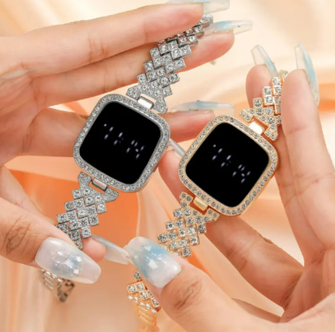 Picture of Timeless Beauty - Discover a Style Fashion Square Diamond Watch for Women that's an Elegant Accessory and a TimepieceBlack, silver, Gold