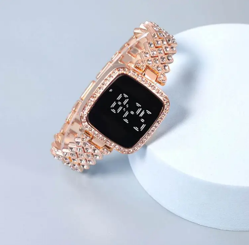 Picture of Timeless Beauty - Discover a Style Fashion Square Diamond Watch for Women that's an Elegant Accessory and a TimepieceBlack, silver, Gold