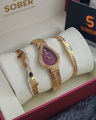 Picture of Women's Wristwatch Fashion Golden Silver Casual Quartz Bracelet Watch Niche Elegant Waterproof Hand Clock for WomenGold, Purple, Two Tone