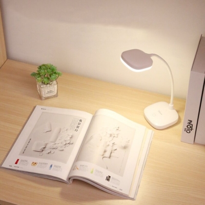 Picture of YAGE T034 USB Charging Small Desk Lamp LED Study Lamp Eye Protection Table Lamp - charger light