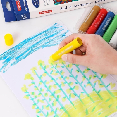 Picture of MeiduGaga 12 metallic colors quick dry wax crayon mess free no dirty friendly solid tempera paint stick for kids 1set-12ps