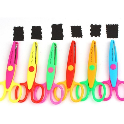 Picture of Art and Craft Zig Zag paper Scissor (set of 6) Multicolor