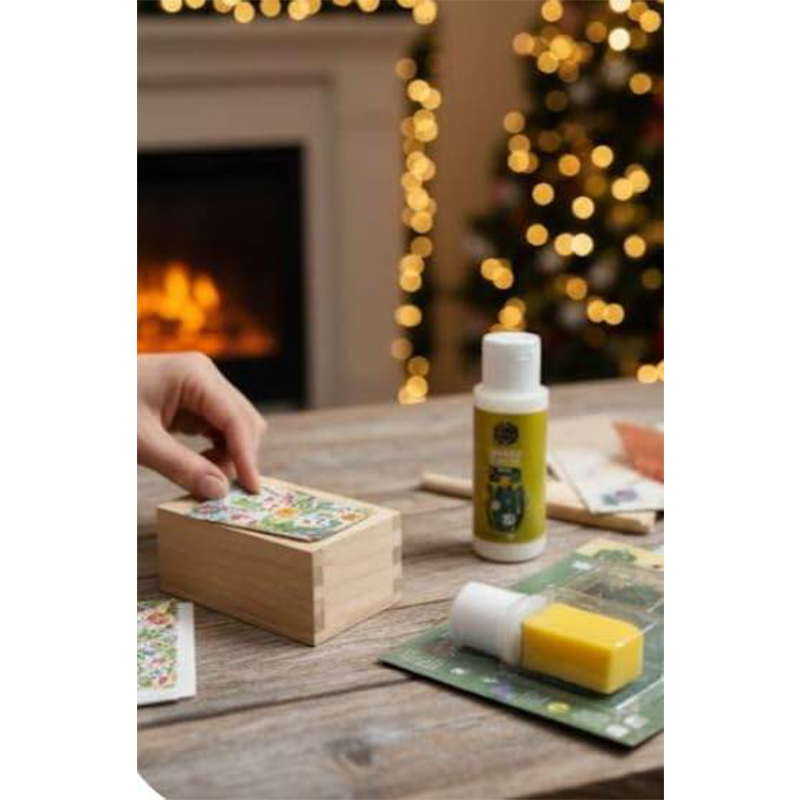 Picture of Keep Smiling Modge Podge Gloss – 60ml and 2ps Foam Brush
