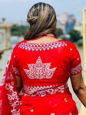 Picture of Hamim Fashion High-Quality Half-Silk Skin Print Saree (Tassels on the Achal) - 13 Haat