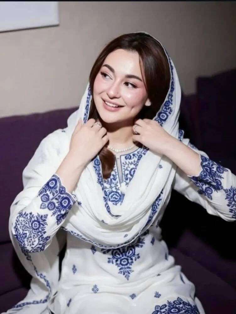 Picture of Hamim Fashion Pure Georgette with Heavy Embroidery work with Inner Salwar Pure Georgette with Embroidary work with inner Dupatta  - Multicolor