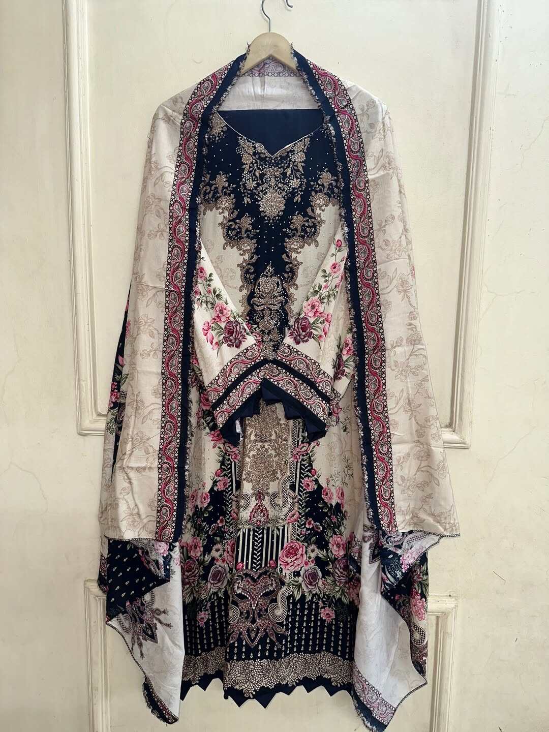 Picture of Hamim Fashion Stitched Collection Digital Print 3 piece