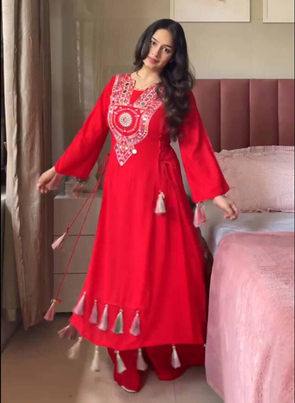 Picture of Hamim Fashion VIP Linen Stitched 3 piece with Embroidery Work