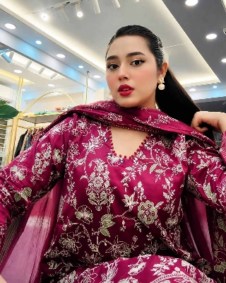 Picture of Hamim Fashion Digital Printed Stitched 3 Piece ​China Microstich Fabric with Lace Work - Maroon