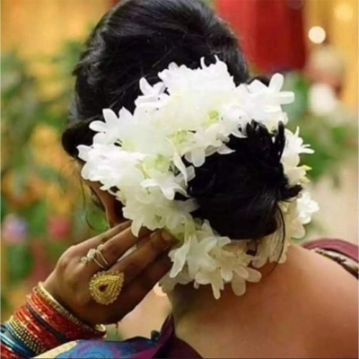 Picture of Gajra/Hair flower gajra/hair gajra for wedding/artificial flower gajra for women's hair-White-Int: One size