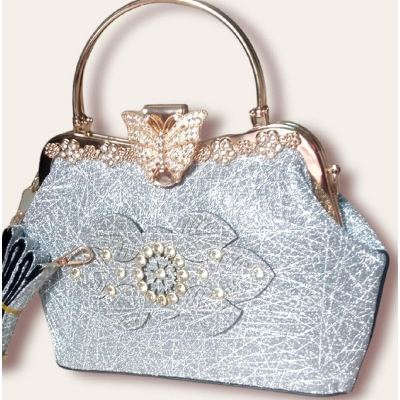 Picture of Luxury butterfly party bag for women/Glitter butterfly vanity bag