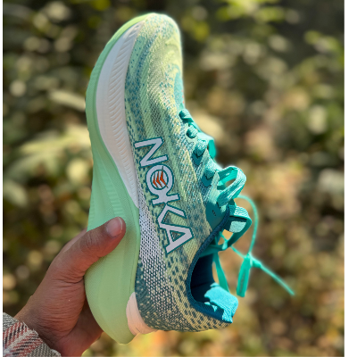 Picture of Cushioned Breathable Non Slip Athletic  Shoe for Running Gym Workout Daily Wear