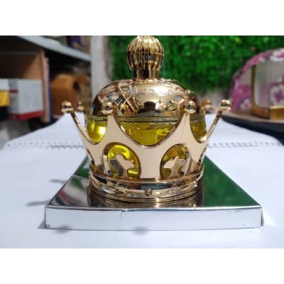 Picture of Car Dashboard Air Freshener And Perfume Crown Shape