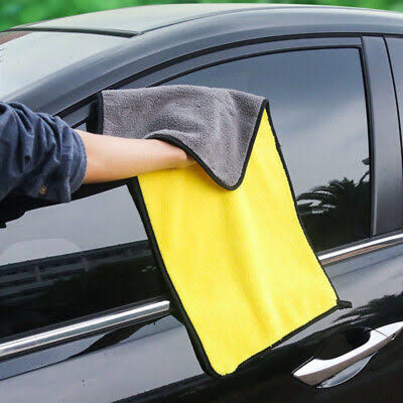 Picture of 60 × 40 CM High Quality Microfiber Towel 700 GSM For Your Premium Car