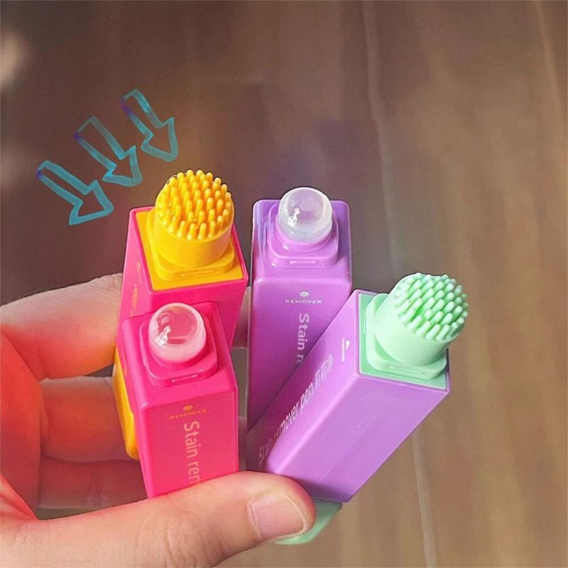 Picture of 2ml Stain Remover Pen With Brush Head Double Head Oil Remover Stick Instant Portable Emergency Stain Remover Household Cleaning