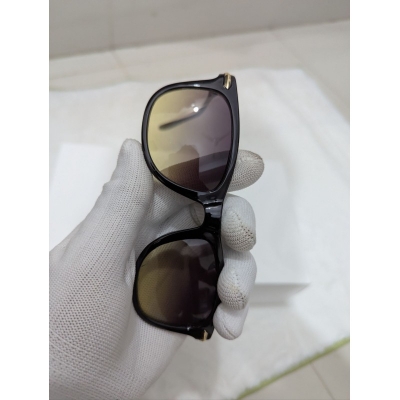 Picture of David Beckham Black Havana Luxury Wayfarer Sunglasses for Men Online