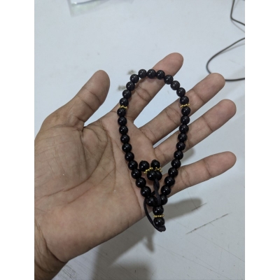 Picture of Premium Handcrafted Black Onyx Prayer Beads with Gold Filigree Accents for Meditation, Yoga, and Spiritual Grounding, Perfect for Daily Dhikr, Stress Relief, and Enhancing Mindfulness with Elegant Greek Komboloi Style Aesthetics.