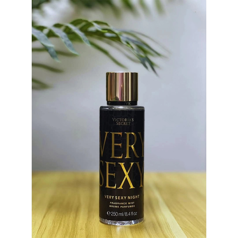 Picture of Victoria's Secret Very Sexy Body Mist - 250ml -