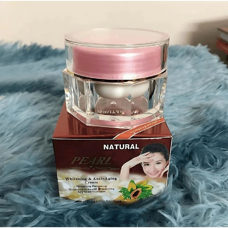 Picture of Natural Pearl Whitening & anti aging cream 25gm