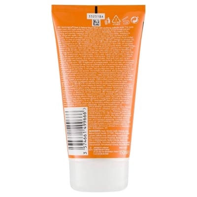 Picture of Neutrogena Clear & Defend Scrub Wash 150ml –