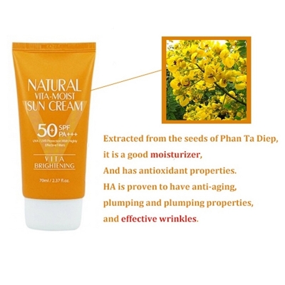 Picture of 3W CLINIC - NATURAL VITA MOIST SUNCREAM SPF50+ PA +++ 70ml