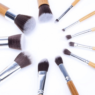 Picture of Groome Make Up Brush set (Bamboo)