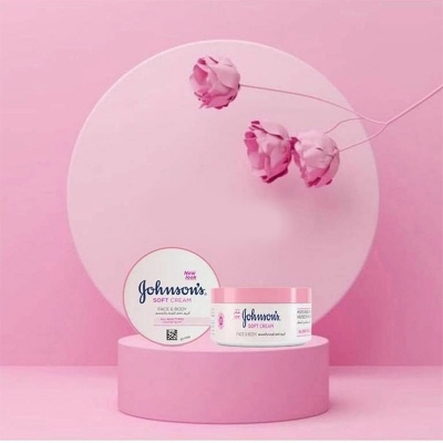Picture of Johnson's 24 hours Moisture Soft Cream 200ml